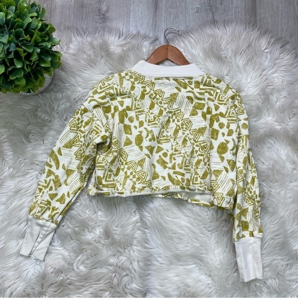 Anthropologie Amadi‎ Cropped Abstract Print Sweatshirt - Picture 8 of 8